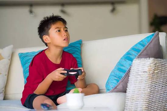 Cara Menjaga Fokus Saat Bermain Game Online